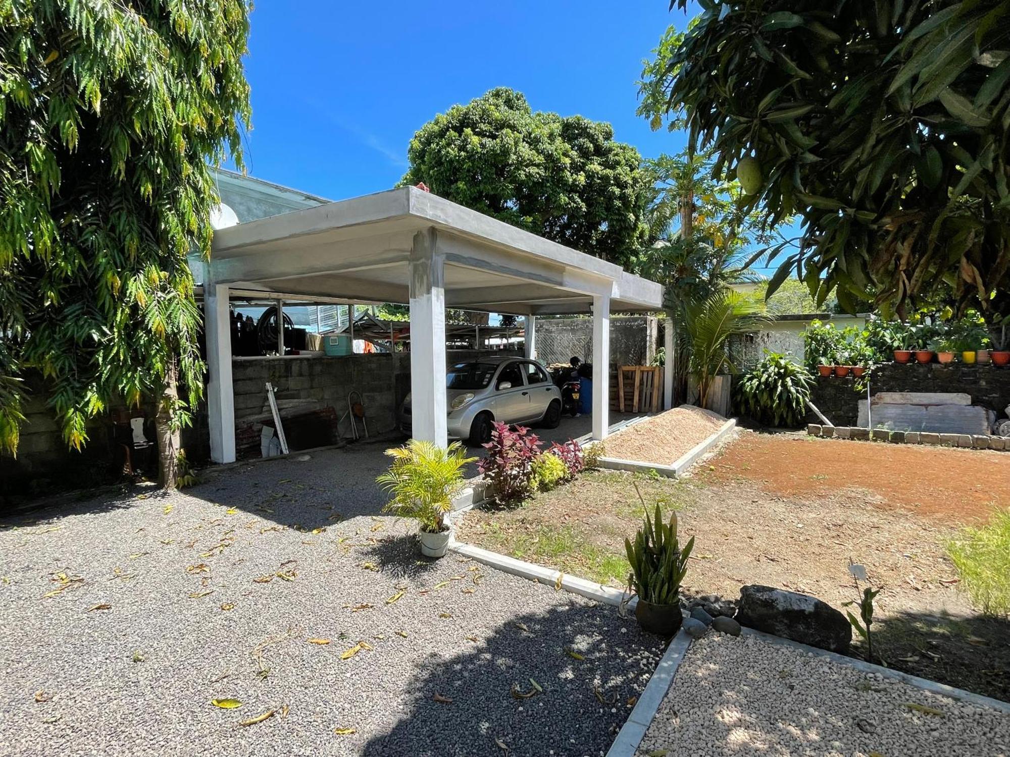 Surinam Kowlessur Residence מראה חיצוני תמונה