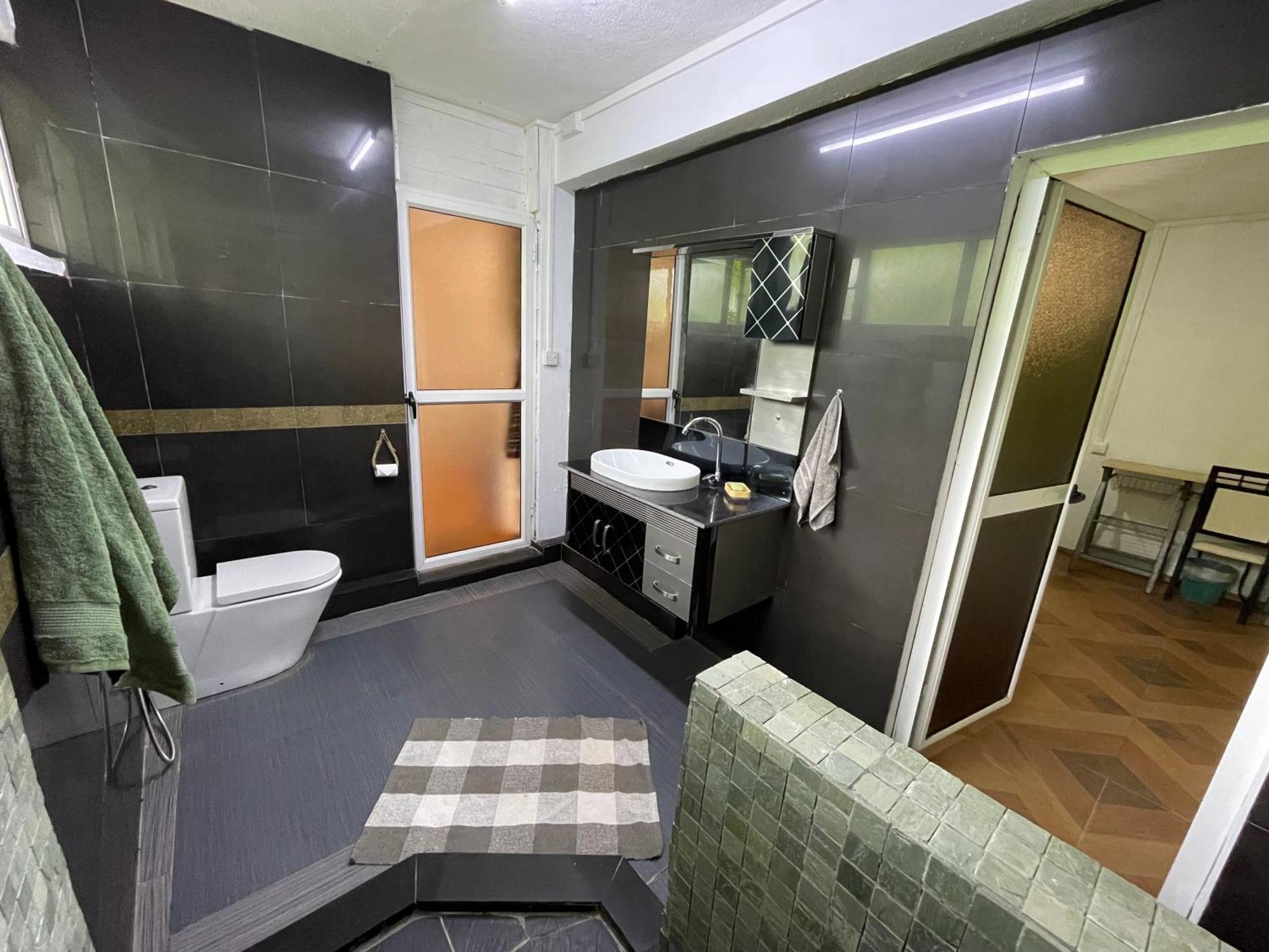 Surinam Kowlessur Residence מראה חיצוני תמונה