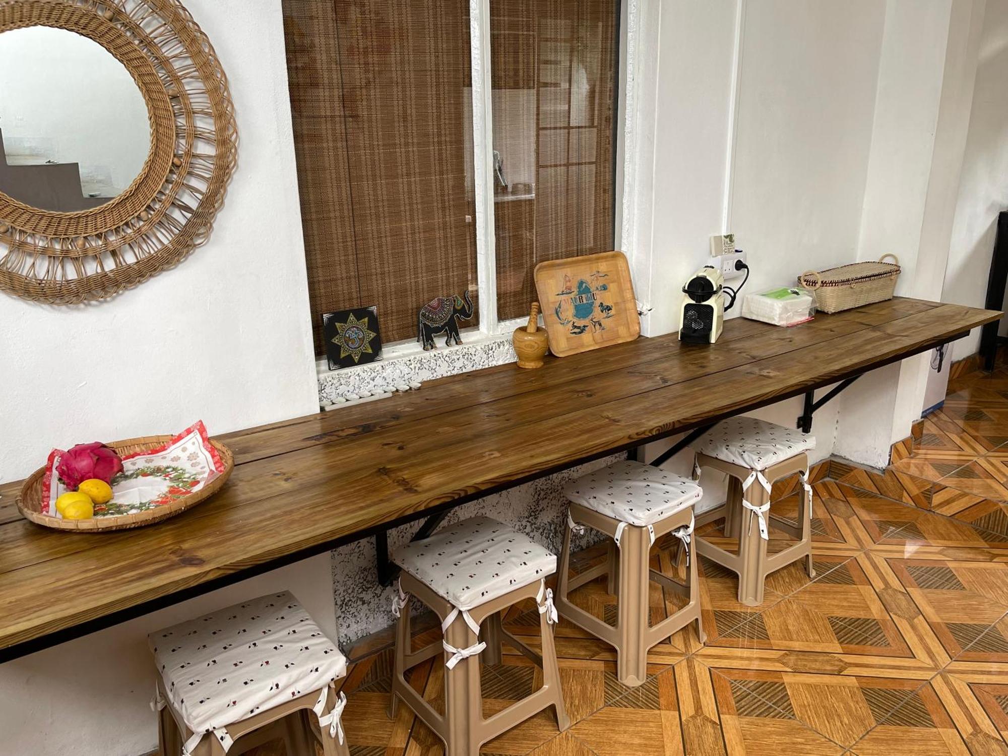 Surinam Kowlessur Residence מראה חיצוני תמונה